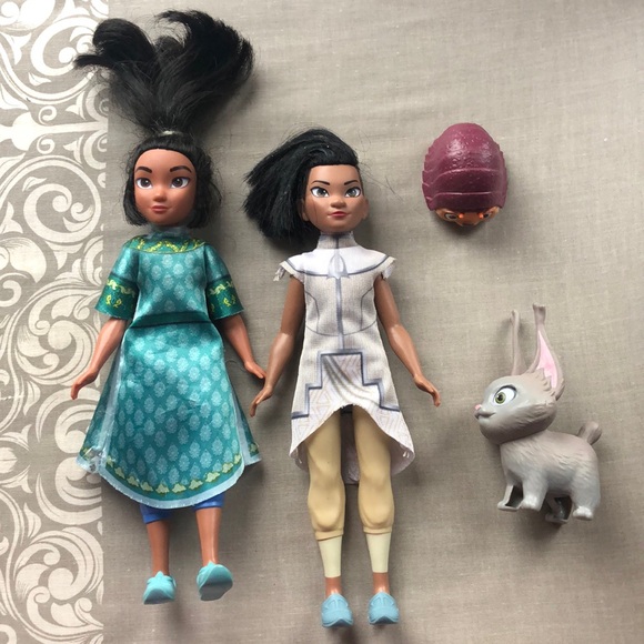 Disney Raya Figurines - Picture 1 of 2